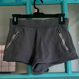 Gray Soft Distressed Shorts Zipper Pockets small